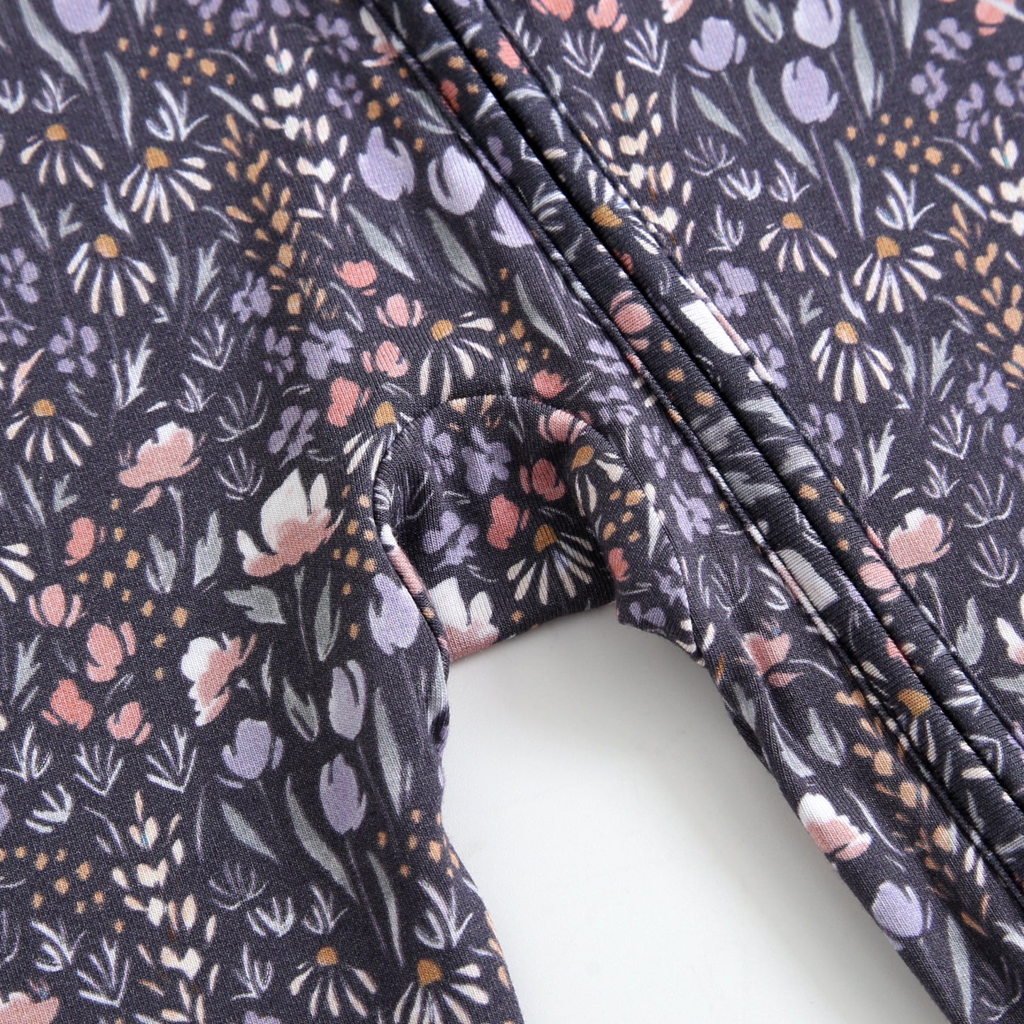 Bamboo Zip Sleeper - Dark Vintage Garden