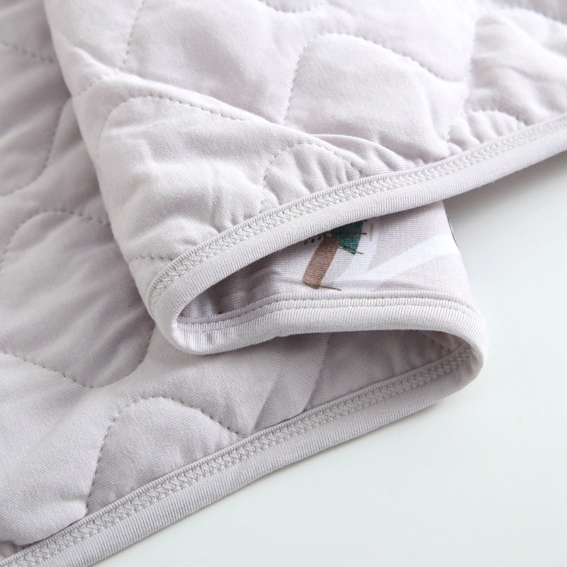 Quilted Bamboo Blanket - 50x70 - Diggers