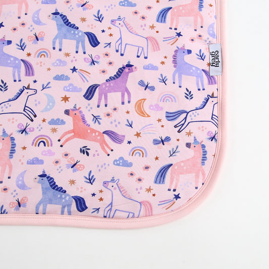 Quilted Bamboo Blanket - 50x70 - Unicorns