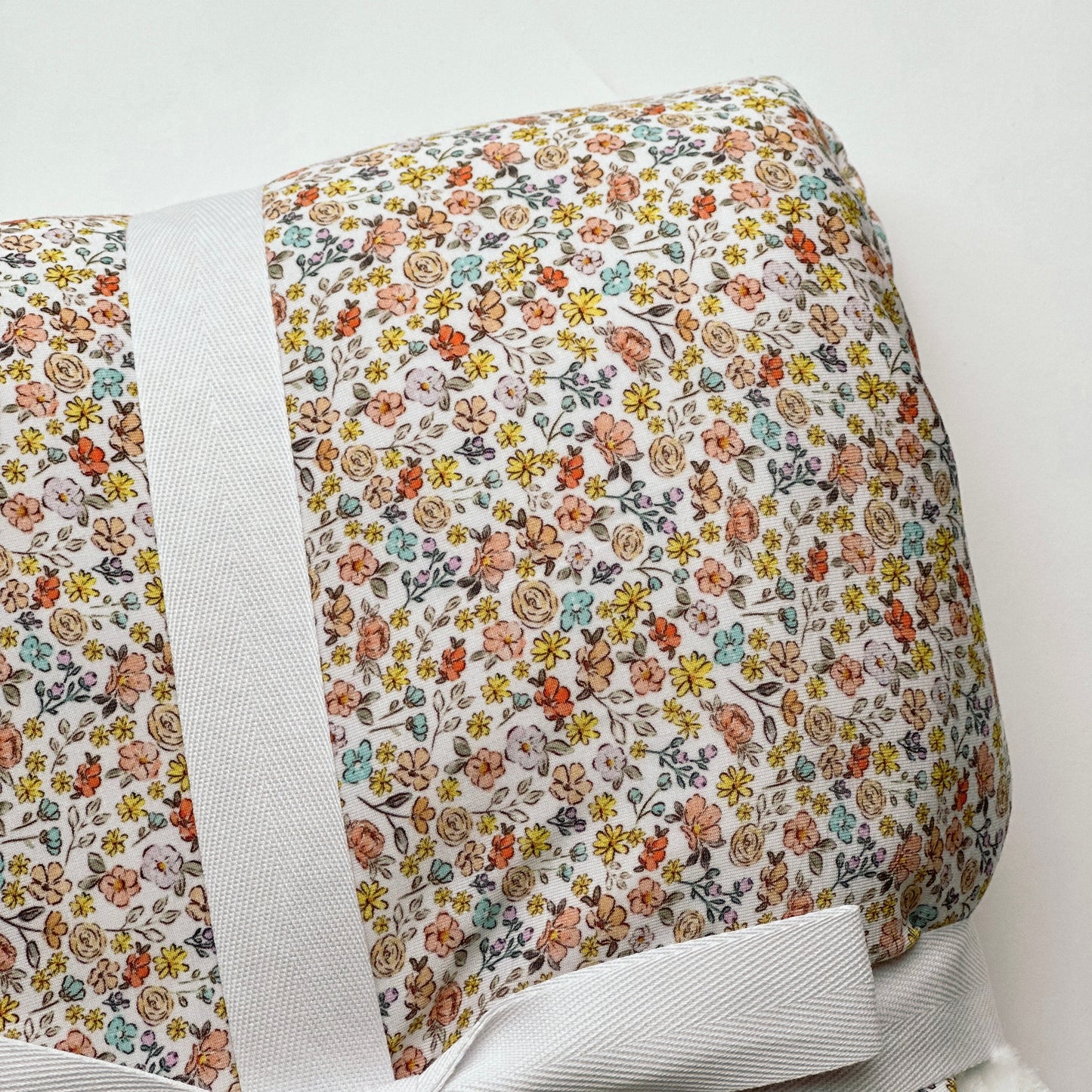 Bamboo/plush blanket - BRIGHT Antique Floral
