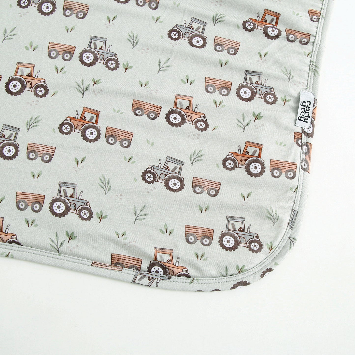 Bamboo/Plush Blanket - 50x70 - Tractors