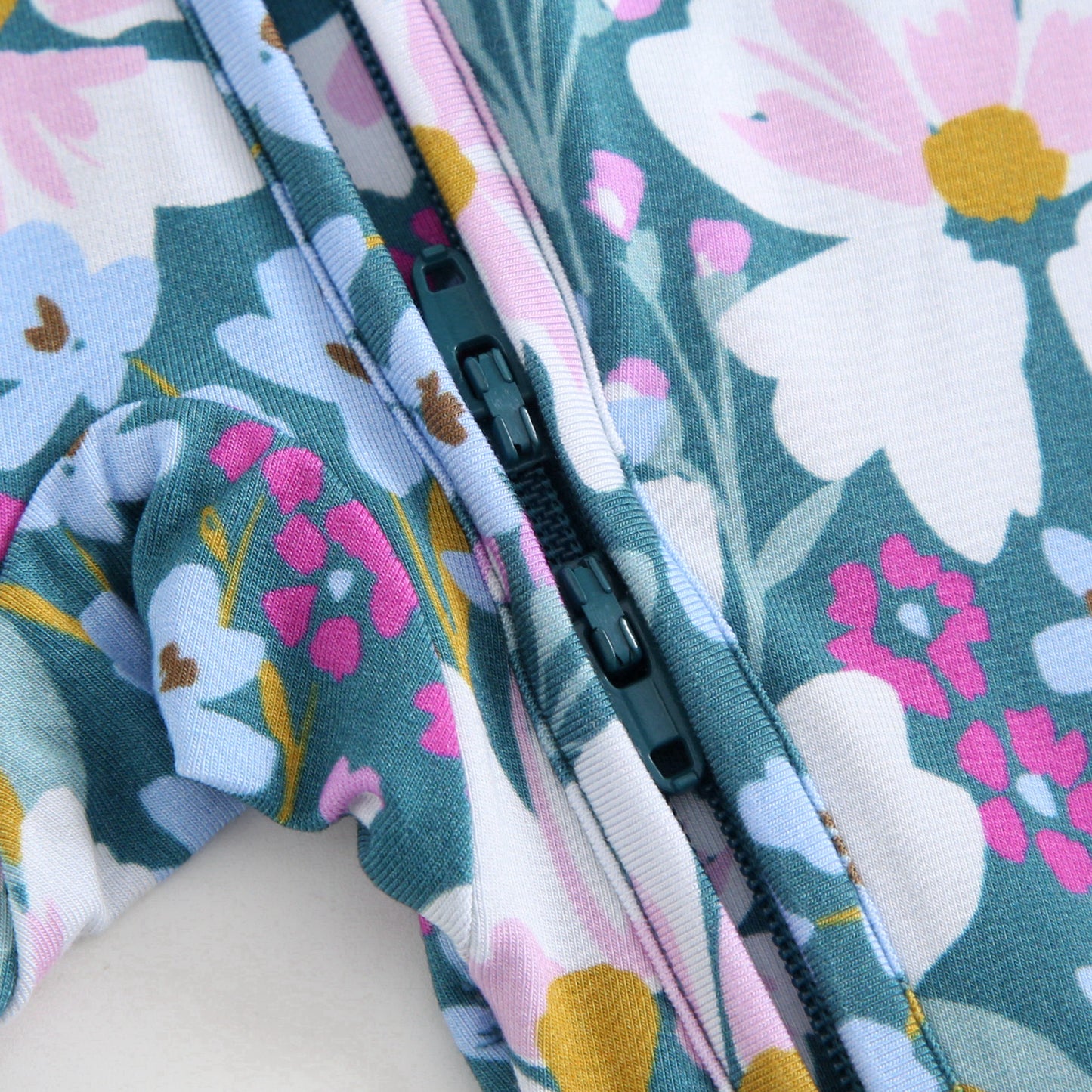 Bamboo Zip Sleeper - Delilah Floral